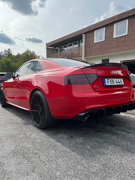 Audi S5 3 of 6
