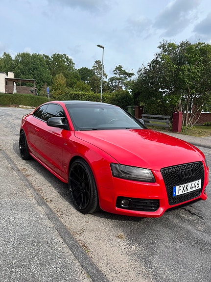 Audi S5 2 of 6