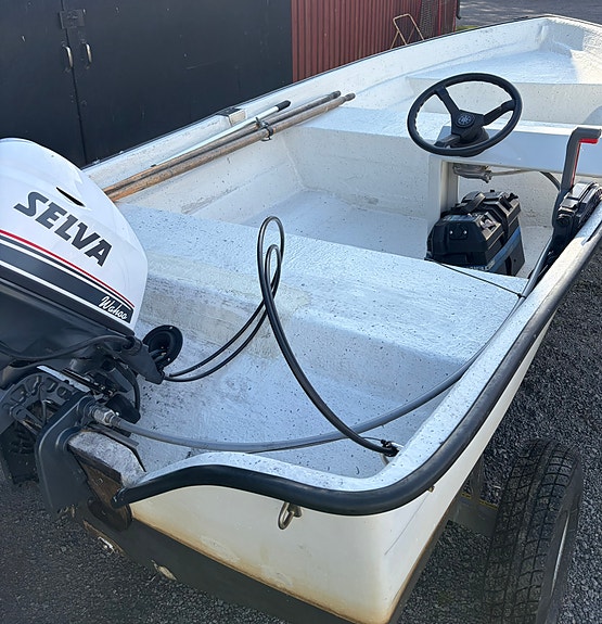 Styrpulpet med motor i nyskick plus kärra 3 of 5