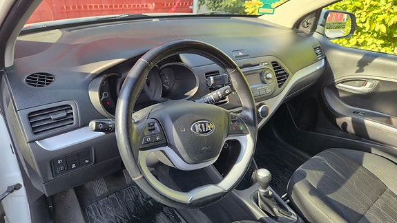 Kia Picanto 6 of 18