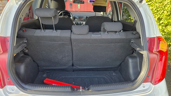 Kia Picanto 8 of 18