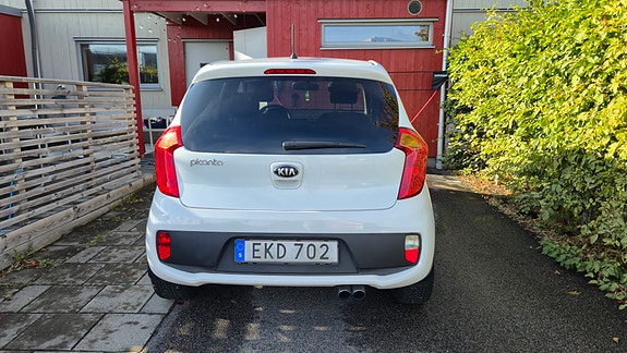 Kia Picanto 4 of 18