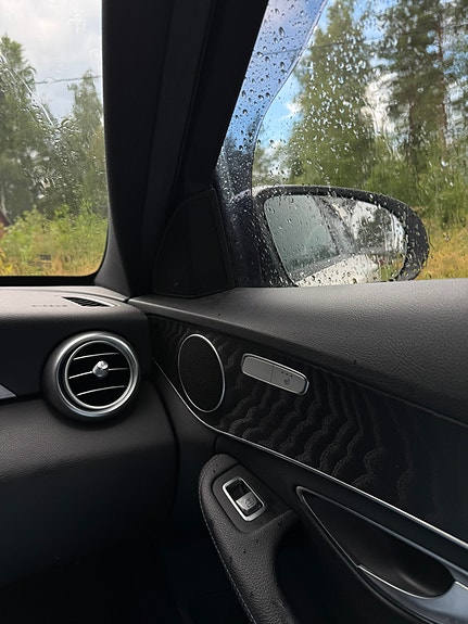 Mercedes-Benz C220 11 of 14