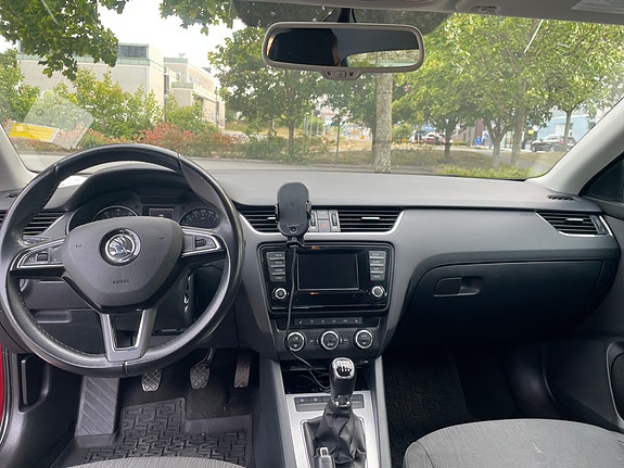 Skoda Octavia 6 of 6