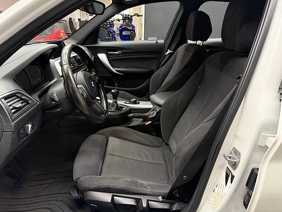 BMW 118d 8 of 15
