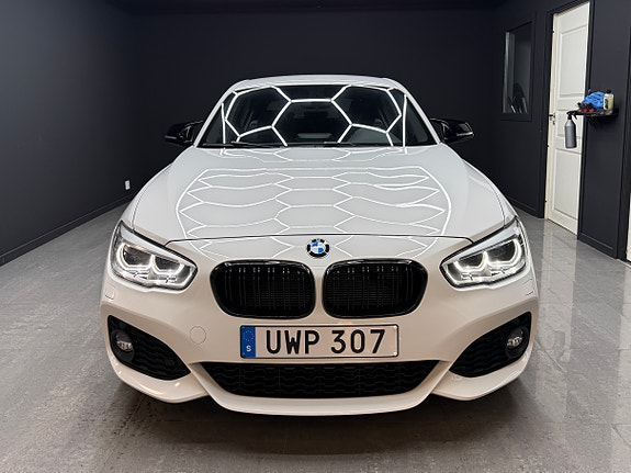BMW 118d 15 of 15