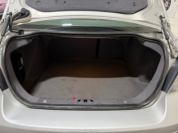 Volvo S40 9 of 9
