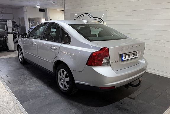 Volvo S40 4 of 9