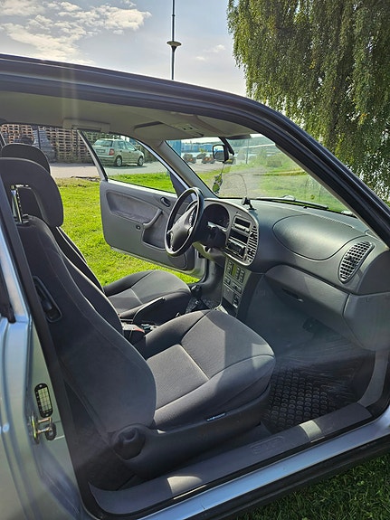 Saab 9-3 6 of 7