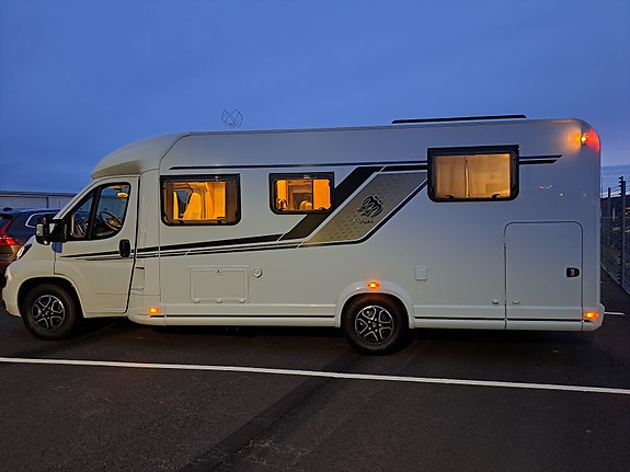 Knaus Sky TI Platinum Selection 700 MEG 5 of 19