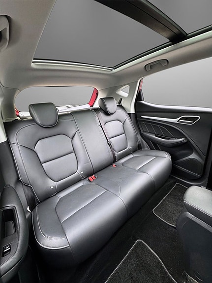 MG ZS EV 20 of 23