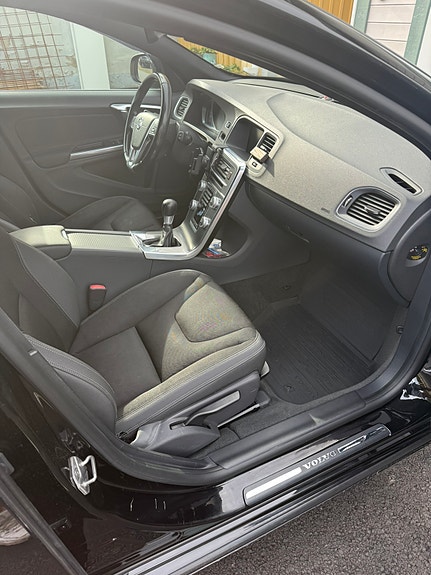 Volvo V60 9 of 9