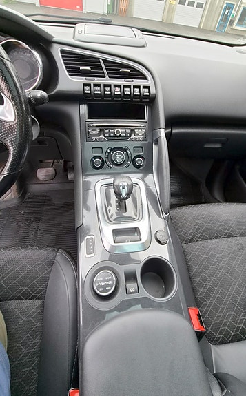 Peugeot 3008 8 of 13