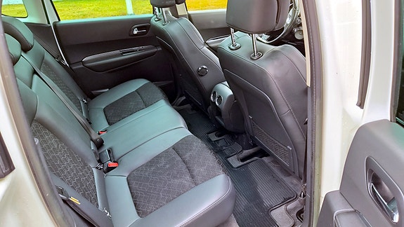 Peugeot 3008 11 of 13