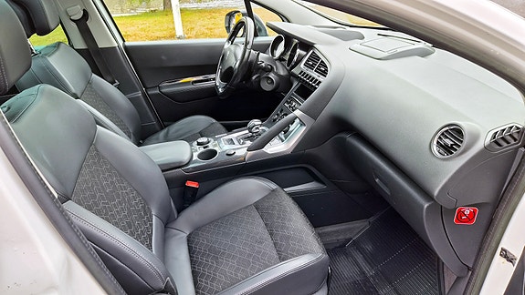 Peugeot 3008 9 of 13