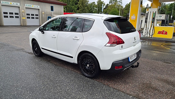 Peugeot 3008 3 of 13