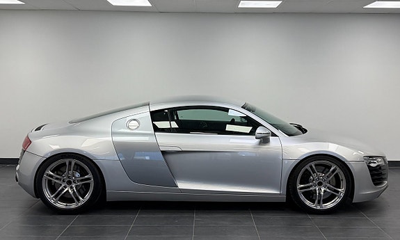 Audi R8 5 of 14