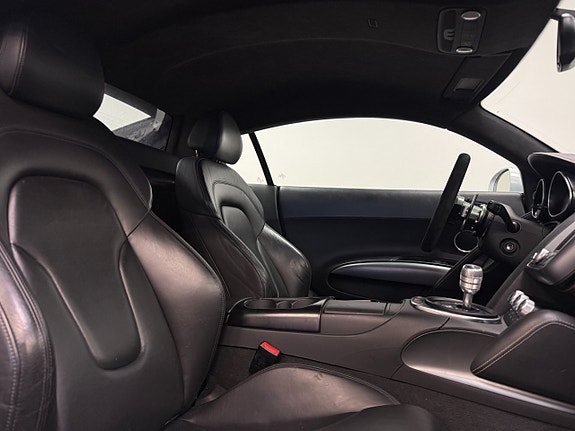 Audi R8 10 of 14