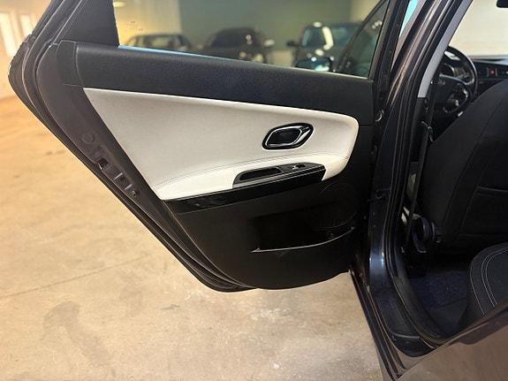 Kia Ceed 14 of 26