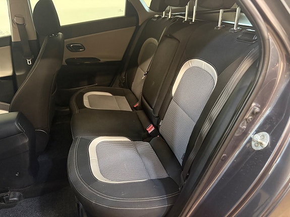 Kia Ceed 25 of 26