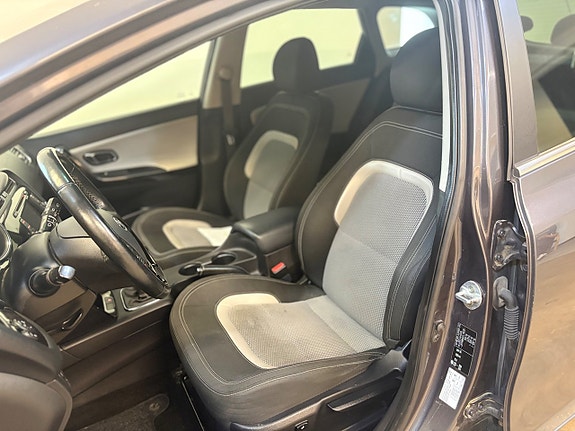 Kia Ceed 13 of 26