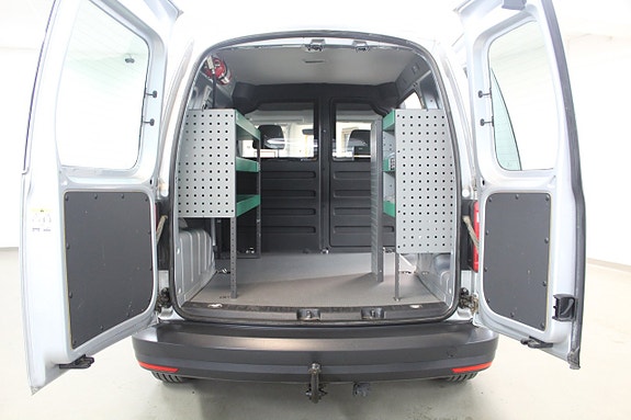 Volkswagen Caddy 17 of 19