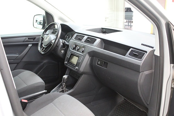 Volkswagen Caddy 14 of 19