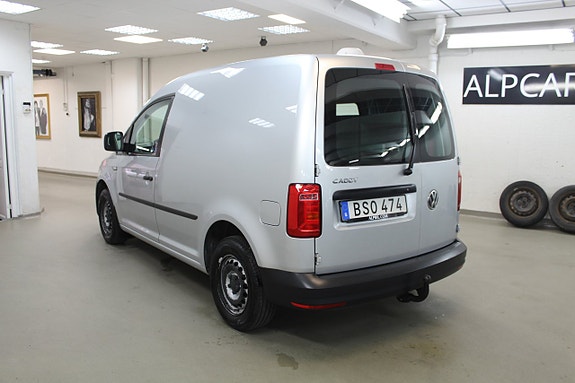 Volkswagen Caddy 8 of 19