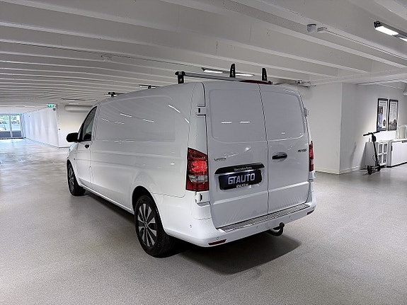 Mercedes-Benz Vito 119 7 of 30