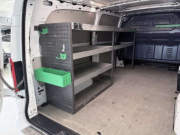 Mercedes-Benz Vito 119 28 of 30