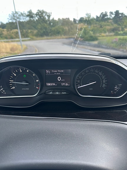 Peugeot 208 6 of 6