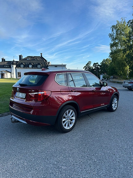 BMW X3 2 of 9