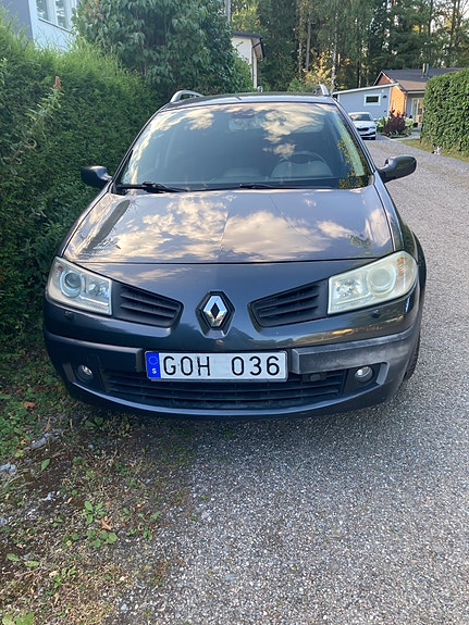 Renault Megane II 2 of 4