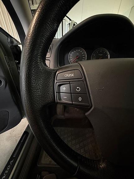 Volvo V50 6 of 23