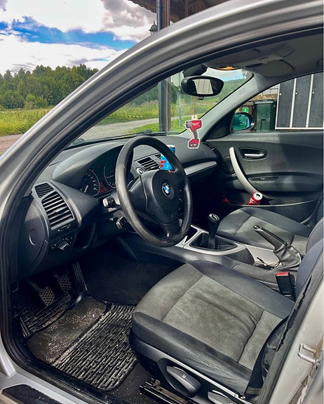 BMW 118d 6 of 6