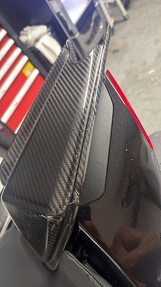 Aprilia Tuono v4 factory 4 of 5