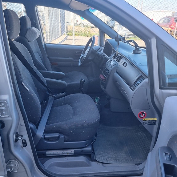 Hyundai Trajet 10 of 10