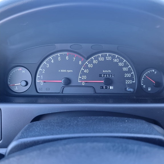 Hyundai Trajet 7 of 10
