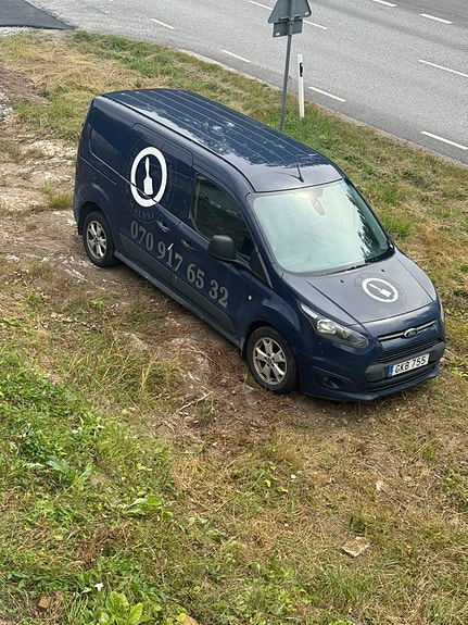 Ford Transit Connect 4 of 7
