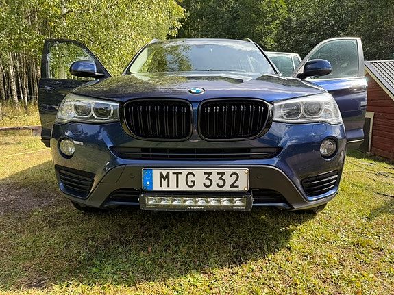 BMW X3 3 of 13