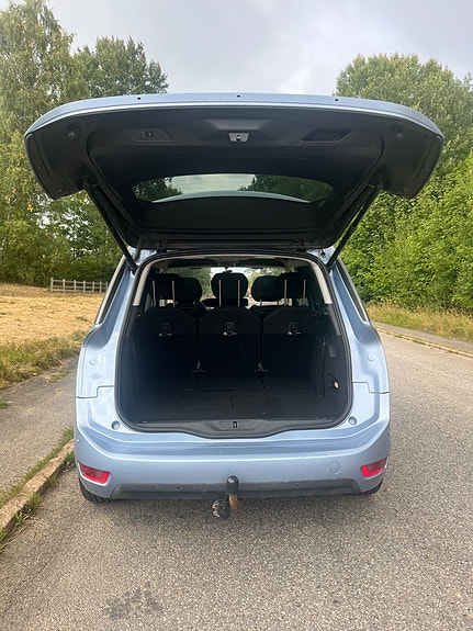Citroen Grand C4 Picasso 9 of 18