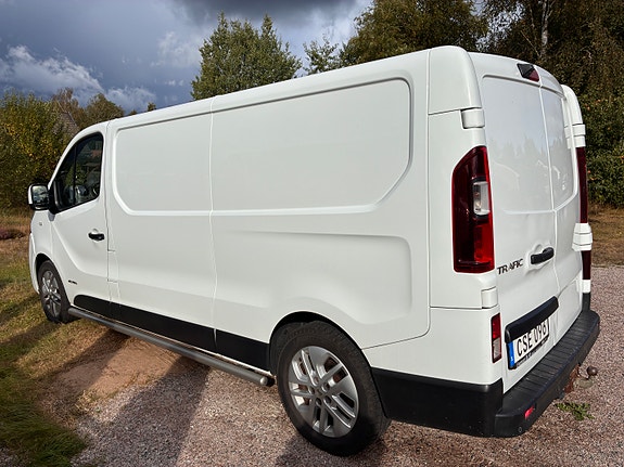 Renault Trafic 10 of 10