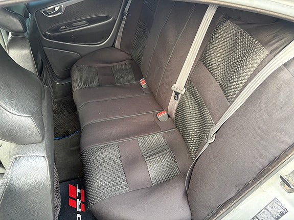 Volvo S60 10 of 10