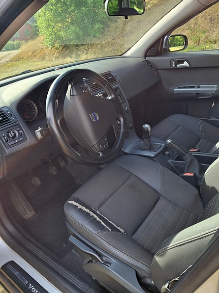 Volvo V50 10 of 12