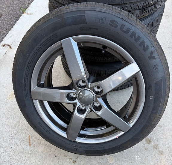 Product image 2 of 5