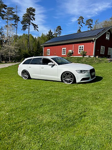 Audi A6 2 of 6