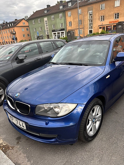 BMW 116i 5 of 5