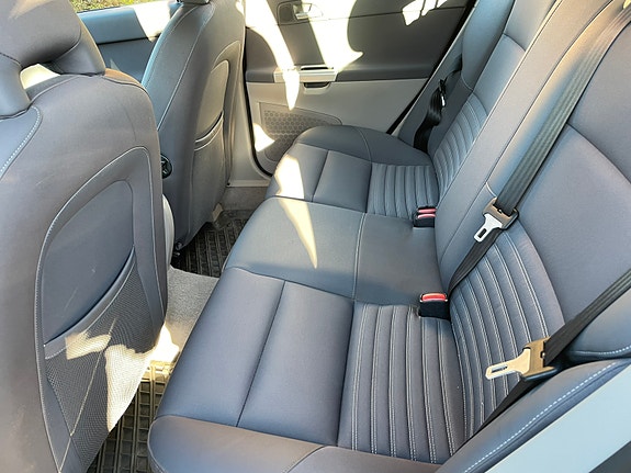 Volvo V50 4 of 10