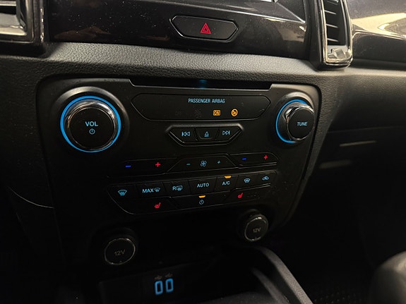 Ford Ranger 17 of 22