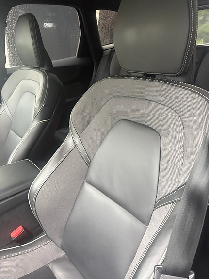 Volvo XC60 5 of 5